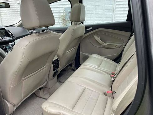 Used 2013 Ford C-MAX SEL image 22