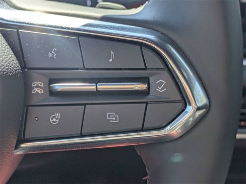 Used 2025 Chevrolet Equinox LT image 27