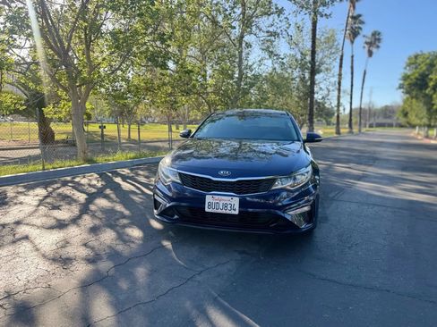 Used 2019 Kia Optima LX FWD image 4