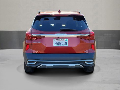 Used 2023 Kia Seltos S FWD image 4