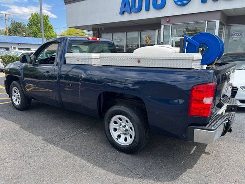 Used 2011 Chevrolet Silverado 1500 W/T RWD image 12