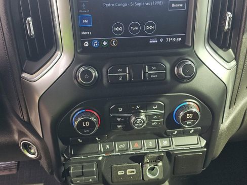 Used 2019 Chevrolet Silverado 1500 RST w/ All-Star Edition image 11