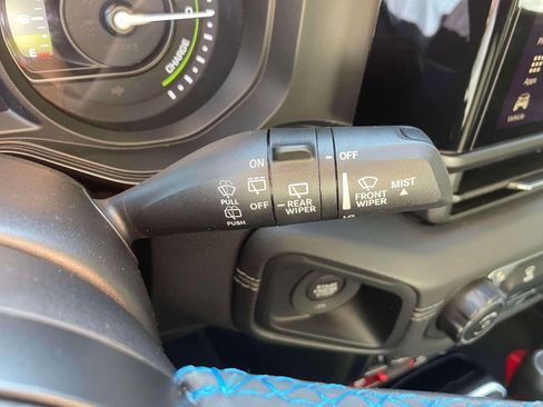 Used 2024 Jeep Wrangler Unlimited Rubicon 4xe image 25