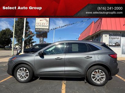 Used 2022 Ford Escape SE