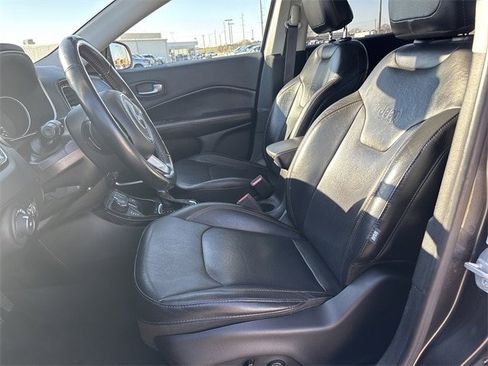 Used 2019 Jeep Compass Limited image 12