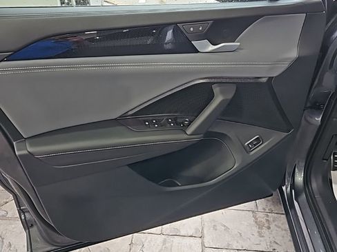 New 2026 Volkswagen Tiguan SE R-Line AWD/4WD image 25