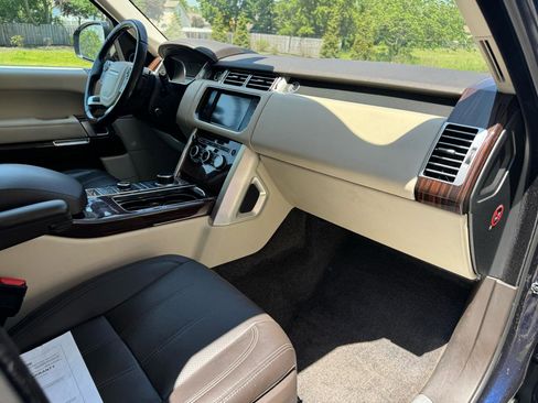 Used 2016 Land Rover Range Rover Supercharged AWD/4WD image 29