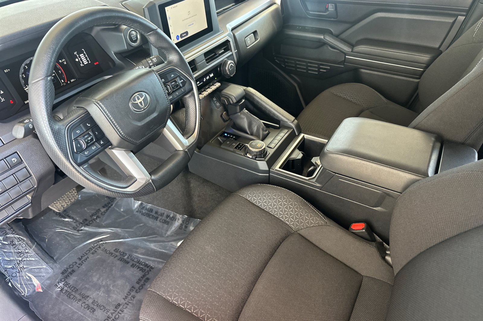 Certified 2025 Toyota 4Runner SR5 AWD/4WD image 12