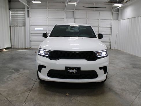 Used 2024 Dodge Durango GT image 3