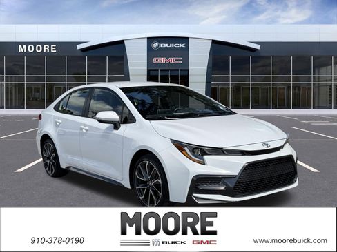 Used 2021 Toyota Corolla SE image 1