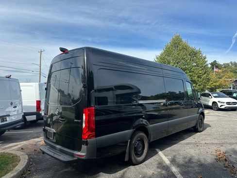 Used 2026 Mercedes-Benz Sprinter 2500 image 5
