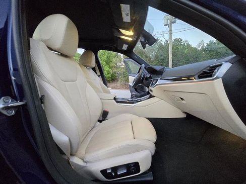 Used 2019 BMW 330i xDrive Sedan w/ Convenience Package image 33
