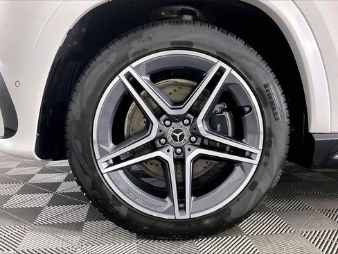 New 2026 Mercedes-Benz GLS 450 4MATIC image 12