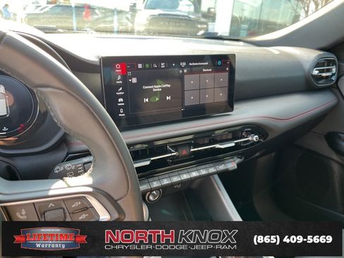 Used 2024 Dodge Hornet GT image 9