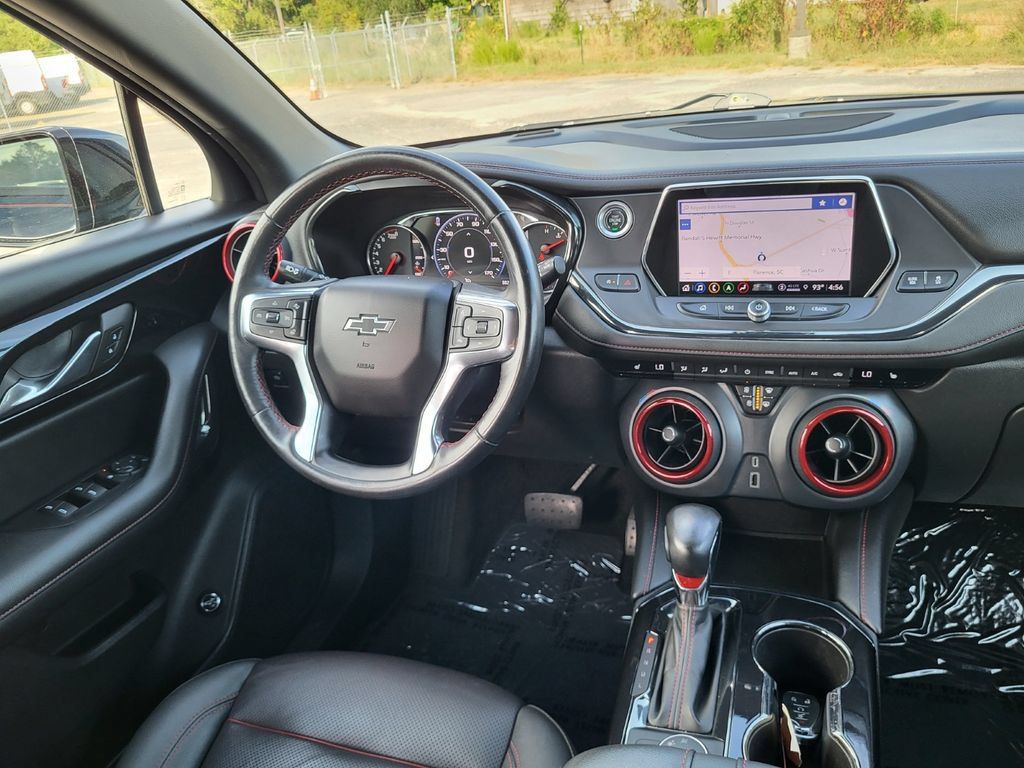 Used 2022 Chevrolet Blazer RS FWD image 15