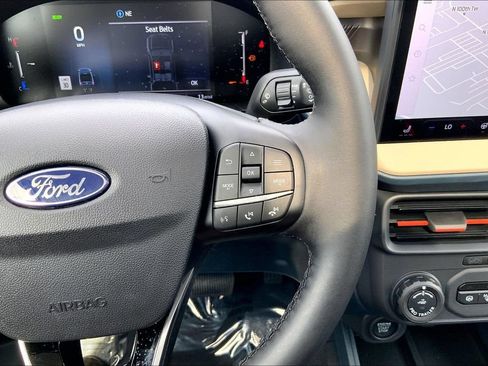Used 2026 Ford Maverick Lariat AWD/4WD image 18