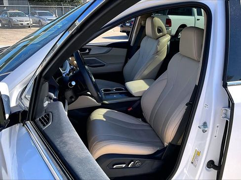 Used 2025 Acura MDX FWD w/ Technology Package image 7