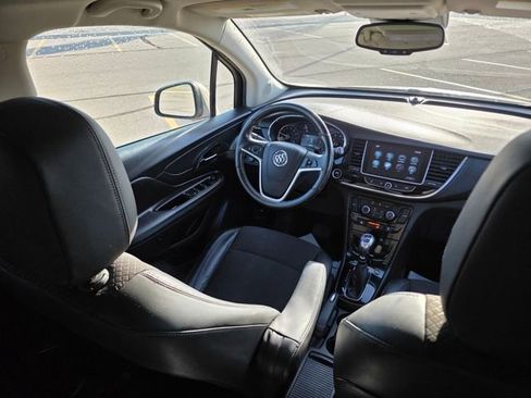 Used 2018 Buick Encore Sport Touring image 23