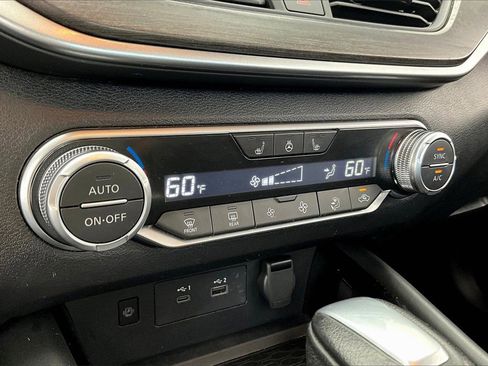 Used 2023 Nissan Altima 2.5 SL image 31