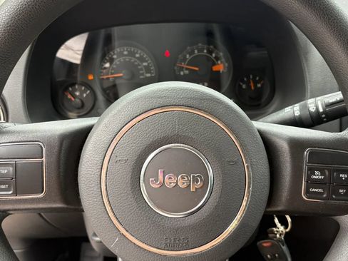 Used 2017 Jeep Compass Sport w/ Power Value Group AWD/4WD image 11