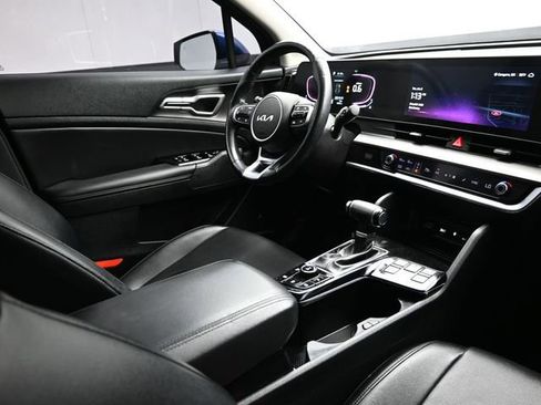 Used 2023 Kia Sportage EX image 20