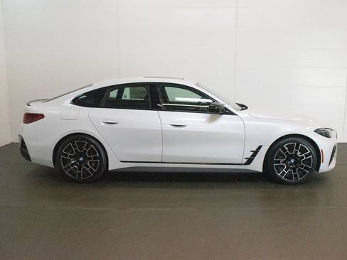 New 2026 BMW 440i xDrive w/ Premium Package AWD/4WD image 3