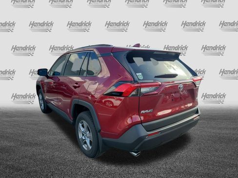 Used 2025 Toyota RAV4 XLE w/ Convenience Package FWD image 8