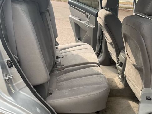 Used 2008 Hyundai Santa Fe GLS FWD image 13