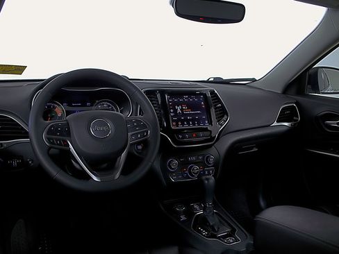 Used 2022 Jeep Cherokee Limited w/ Elite Package image 13