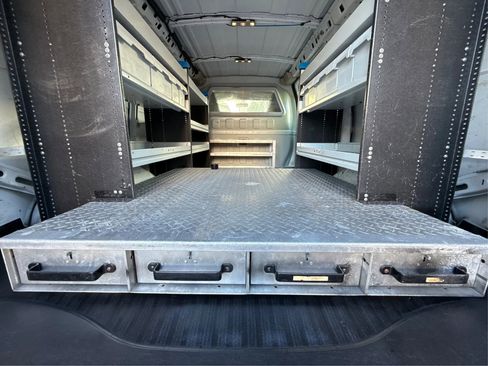 Used 2016 GMC Savana 2500 image 19