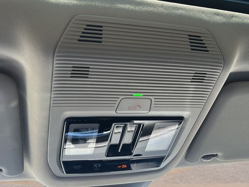 New 2026 Volkswagen Atlas Peak Edition AWD/4WD image 31