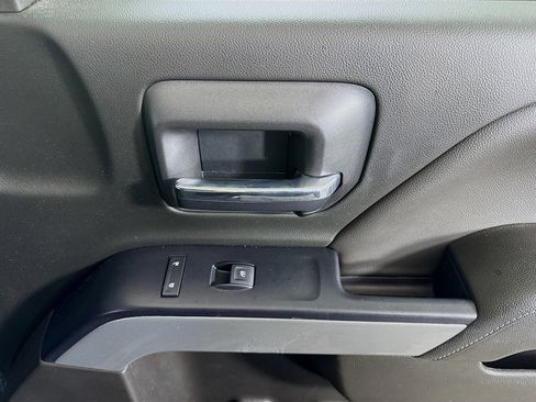 Used 2018 Chevrolet Silverado 1500 LT w/ All Star Edition image 30