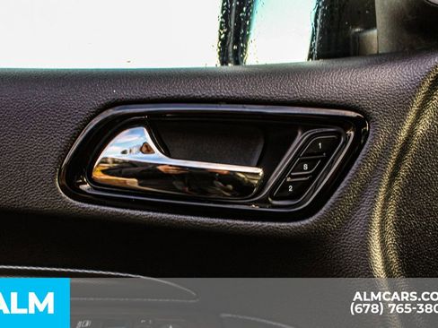 Used 2024 Dodge Durango GT image 43