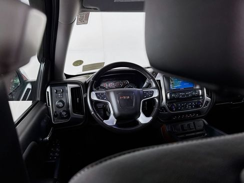 Used 2018 GMC Sierra 1500 SLT AWD/4WD image 17