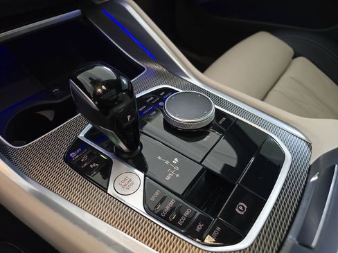 Used 2023 BMW X6 xDrive40i w/ M Sport Package image 26