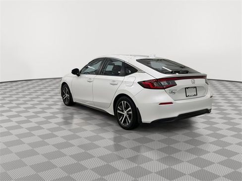 Used 2023 Honda Civic LX image 7