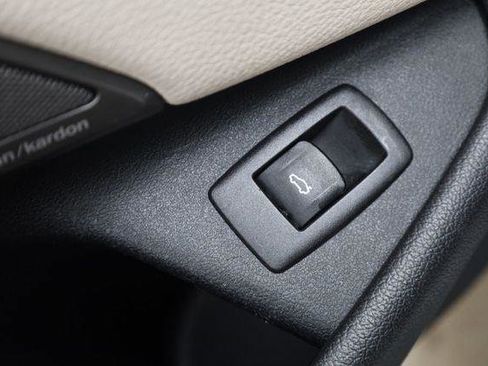 Used 2017 BMW 530i image 38