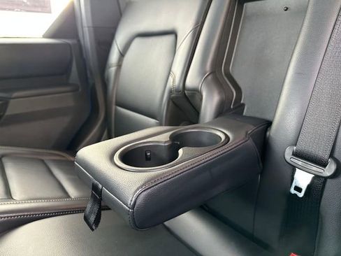 Used 2025 Ford Bronco Badlands image 23