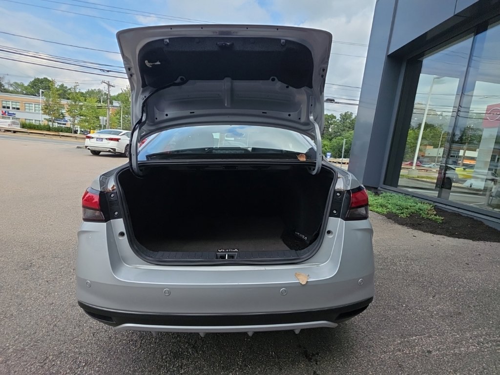 Certified 2025 Nissan Versa SV w/ Trunk Package FWD image 12