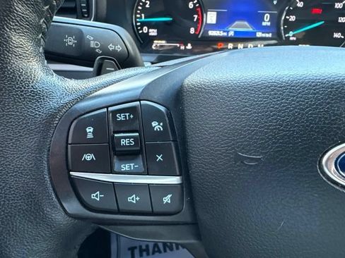 Used 2020 Ford Explorer XLT w/ Equipment Group 202A AWD/4WD image 22