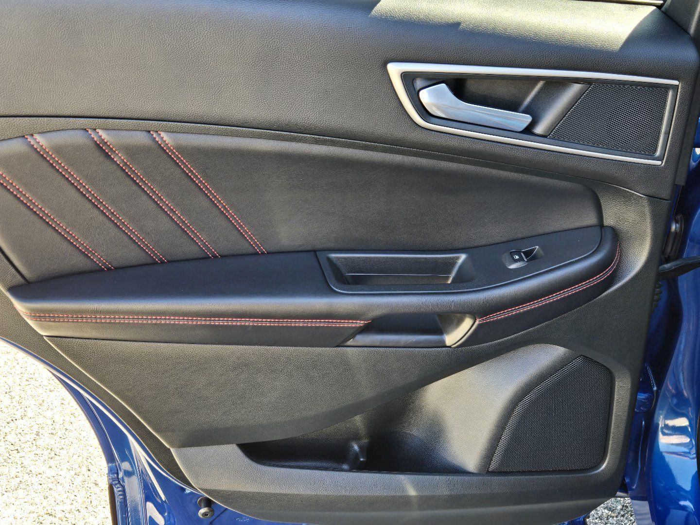 Used 2023 Ford Edge ST-Line AWD/4WD image 38