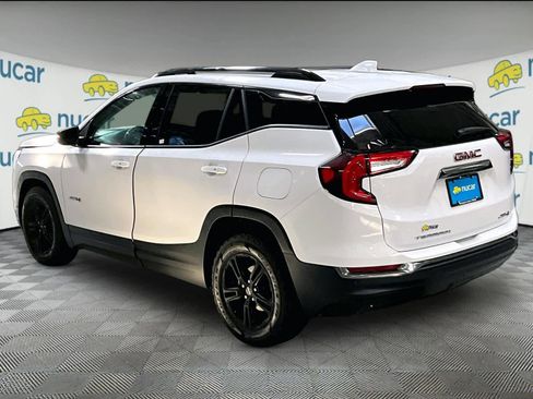 Used 2022 GMC Terrain AT4 w/ Infotainment Package II image 4