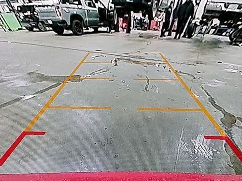 New 2026 Chevrolet Trax LT w/ Driver Confidence Package image 15