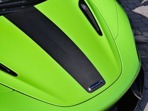 Used 2022 McLaren 765LT image 36