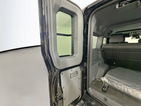 Used 2025 INEOS Grenadier AWD/4WD image 36