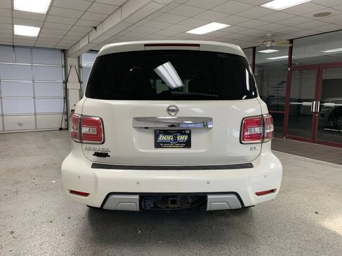 Used 2017 Nissan Armada SL w/ Technology Package AWD/4WD image 5