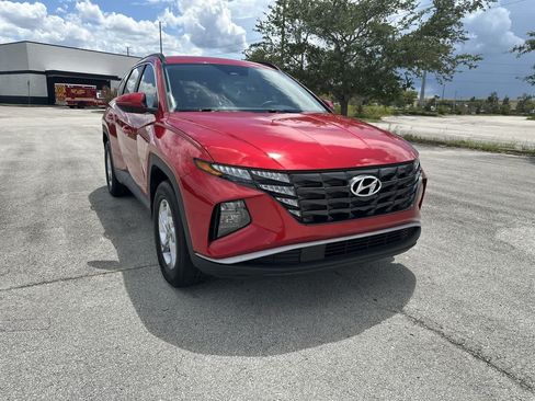 Used 2023 Hyundai Tucson SEL w/ Cargo Package AWD/4WD image 16