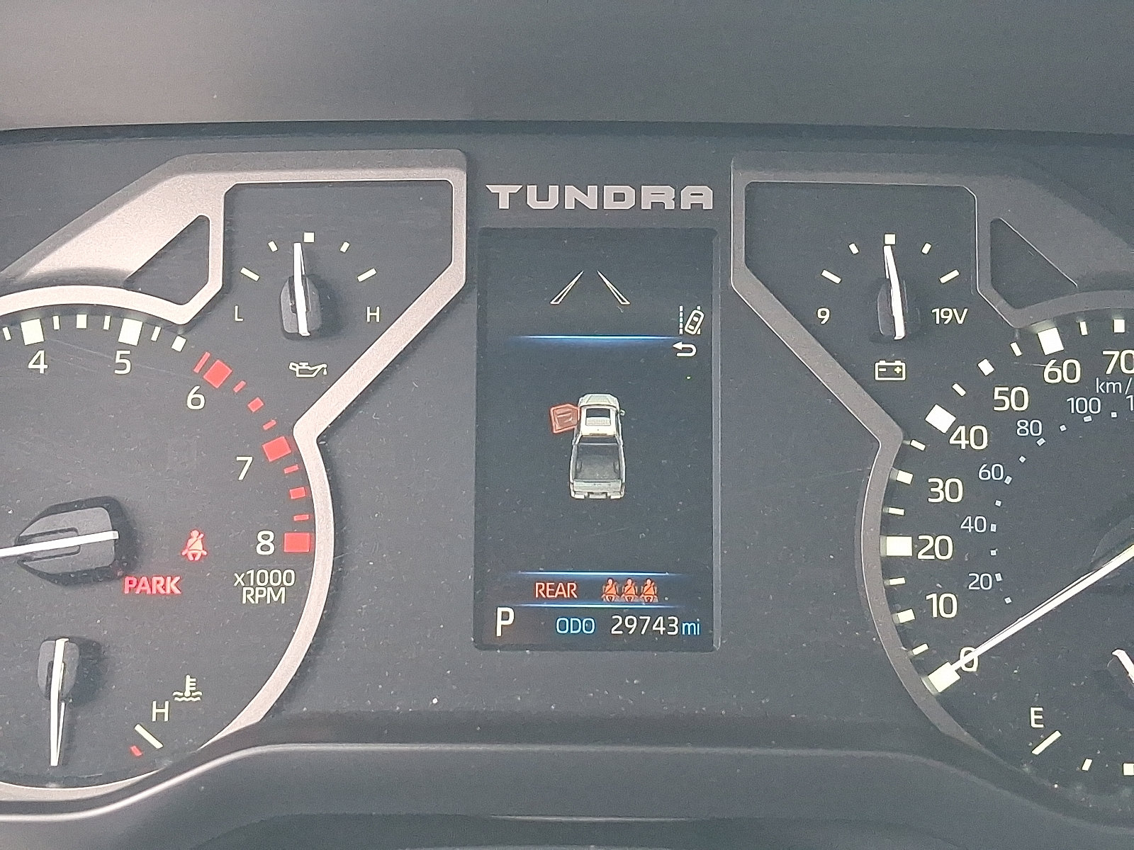 Used 2024 Toyota Tundra SR5 w/ SR5 Convenience Package AWD/4WD image 20