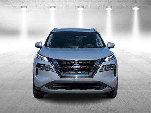 Used 2022 Nissan Rogue SV w/ SV Premium Package AWD/4WD image 3