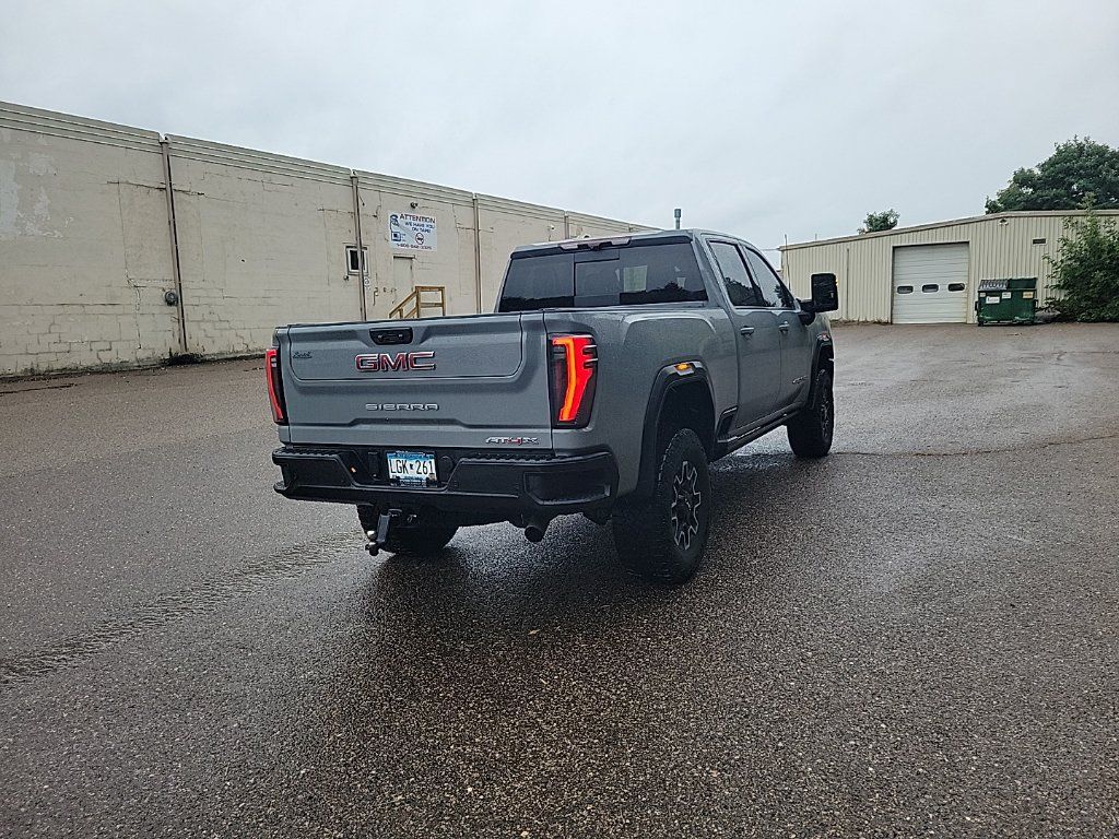 Used 2024 GMC Sierra 2500 AT4X AWD/4WD image 14